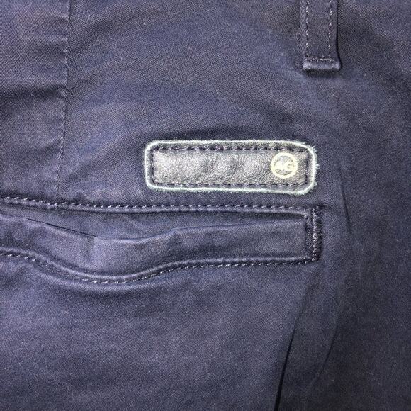 AG Adriano Goldschmied The Griffin Relaxed Navy Shorts 38 EUC - Picture 8 of 8